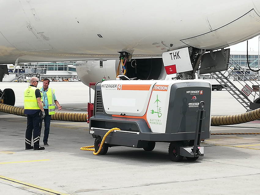 威海廣泰飛機啟動電源在德國機場使用.jpg